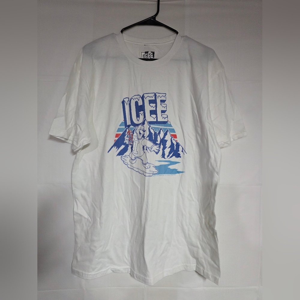 Icee White Graphic Tee for Men